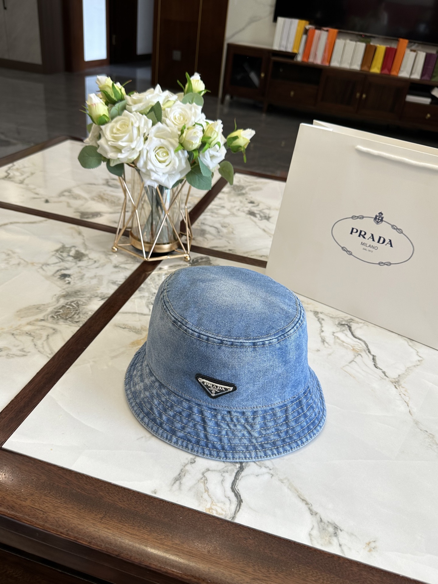 prada hat model 28